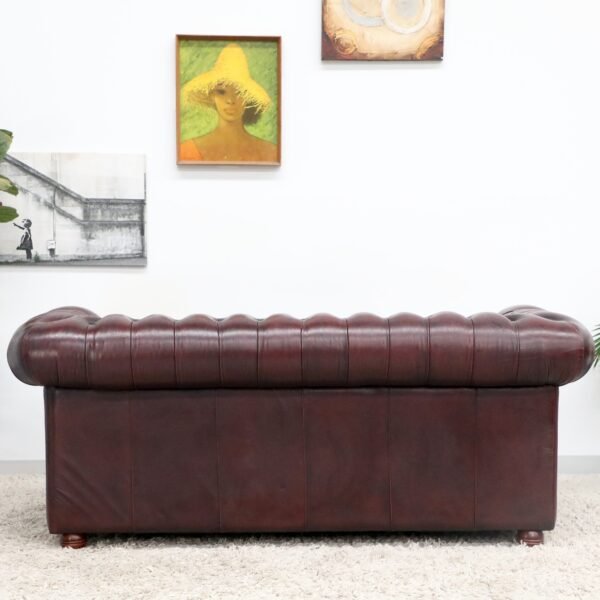 BEAUTIFUL CHESTERFIELD 3 SEATER SOFA AND WING CHAIRS - Image 15