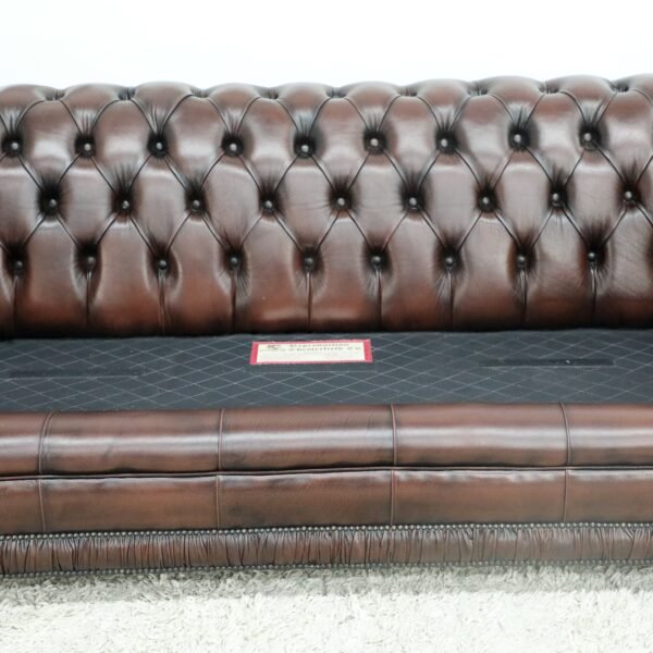 STUNNING VINTAGE CHESTERFIELD PAIR OF 3 SEATER SOFA - Image 15