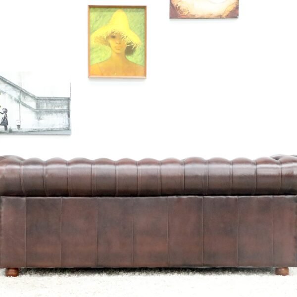 STUNNING VINTAGE CHESTERFIELD PAIR OF 3 SEATER SOFA - Image 19