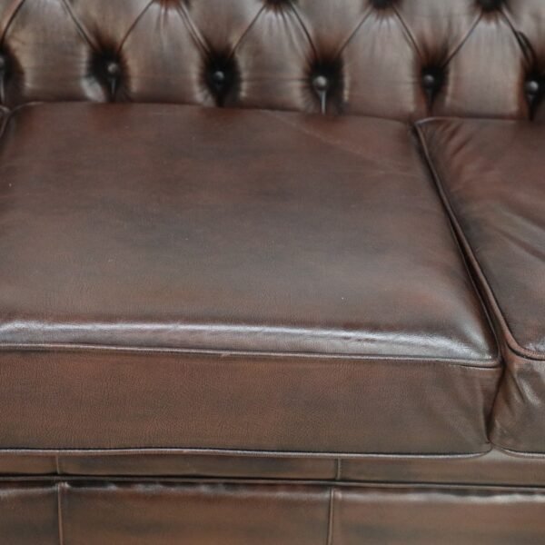 STUNNING VINTAGE CHESTERFIELD PAIR OF 3 SEATER SOFA - Image 27