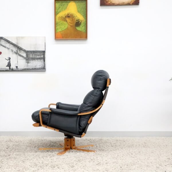 VINTAGE TESSA ATLANTIS SWIVEL CHAIR AND OTTOMAN - Image 15