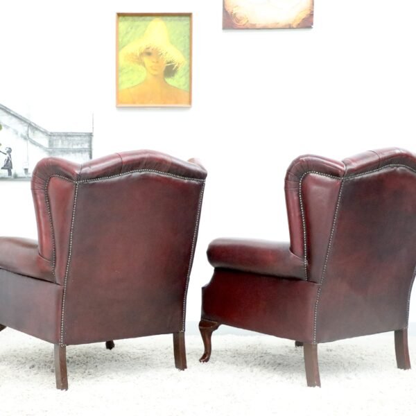 BEAUTIFUL CHESTERFIELD 3 SEATER SOFA AND WING CHAIRS - Image 34