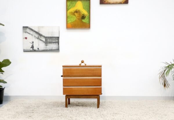 RETRO VINTAGE FLER SINGLE BEDSIDE TABLE