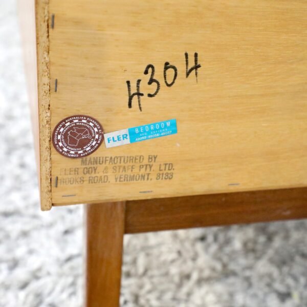 RETRO VINTAGE FLER SINGLE BEDSIDE TABLE - Image 13