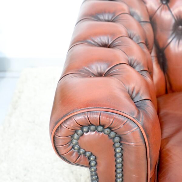 GENUINE LEATHER CHESTERFIELD MORAN TUB CHAIRS - Image 2