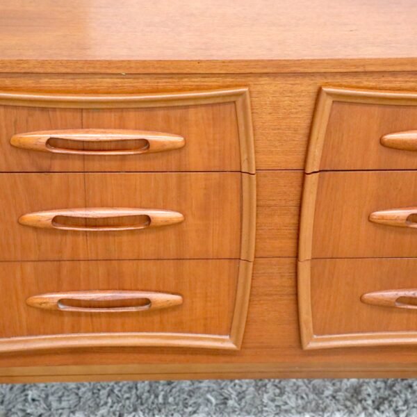 RETRO VINTAGE RELIANCE DRESSER TV UNIT - Image 3