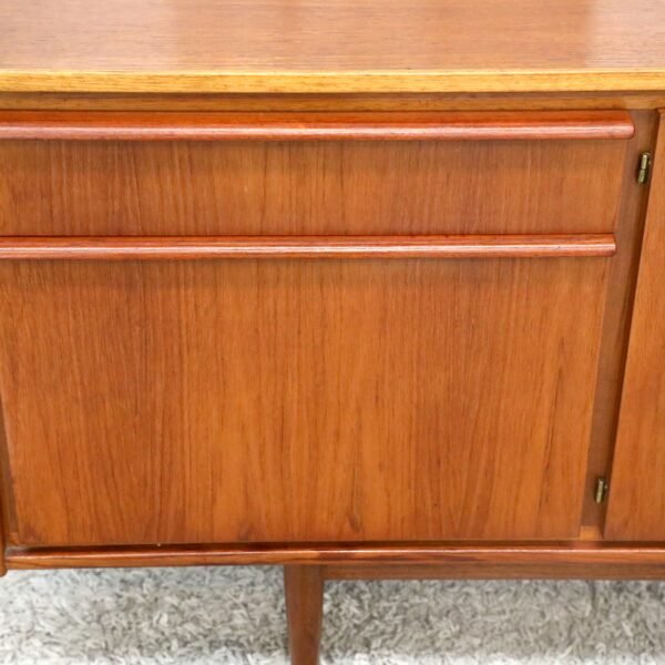 Retro Vintage Mid Century Parker Buffet Sideboard - Image 3