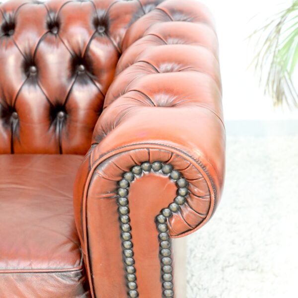 GENUINE LEATHER CHESTERFIELD MORAN TUB CHAIRS - Image 9