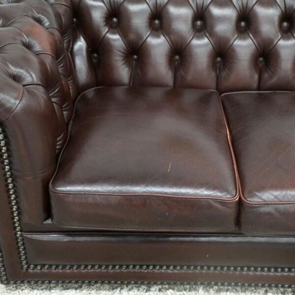 GENUINE LEATHER MORAN CHESTERFIELD 3 SEATER SOFA - Image 2