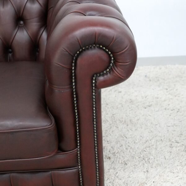 GENUINE LEATHER CHESTERFIELD PAIR OF 3 SEATER SOFA - Image 8