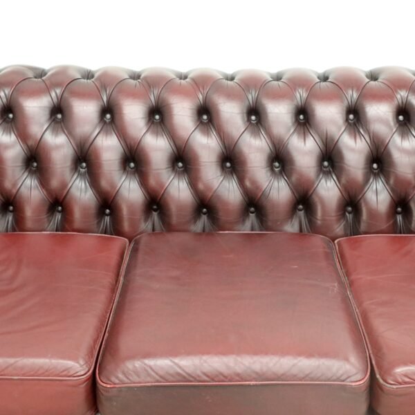 Genuine Leather Chesterfield 3 Seater Sofa - Image 9