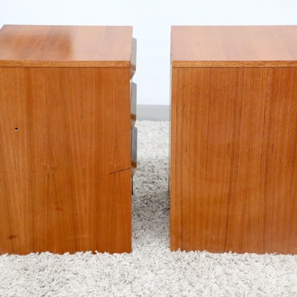 Retro Vintage Midcentury Reliance Pair of Bedside Tables - Image 11