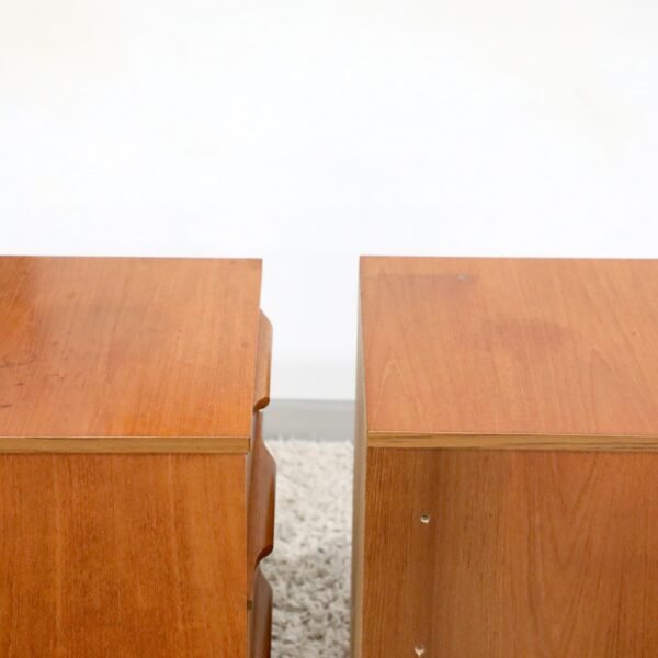 RETRO VINTAGE QUEEN BEDHEAD WITH DRAWERS - Image 13