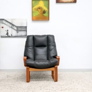 BEAUTIFUL TESSA DENVER ARMCHAIR