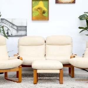 Beautiful Vintage Tessa Monaco Lounge Suite(4 PC)
