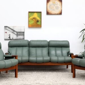 Vintage Tessa Wellington Lounge Suite